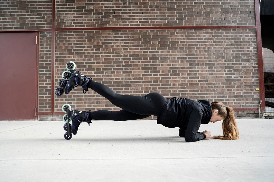 Posilování na prodejně Inlinespecial